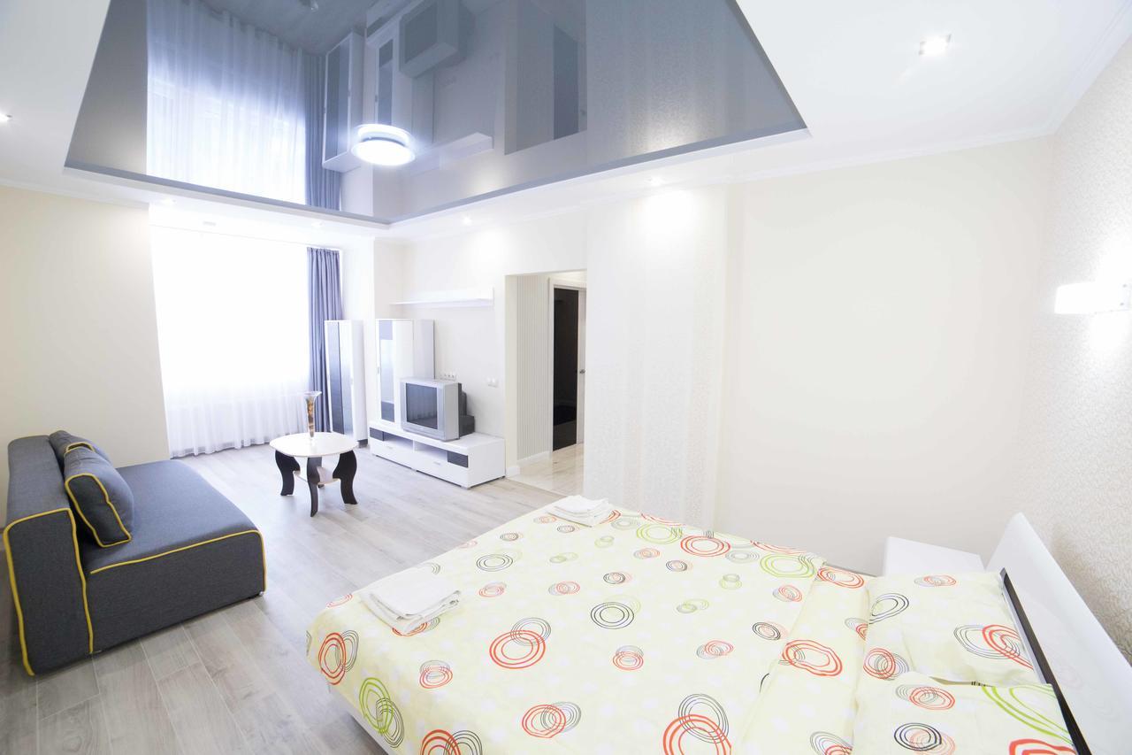 Apartment Vip Stryiska King Cross *